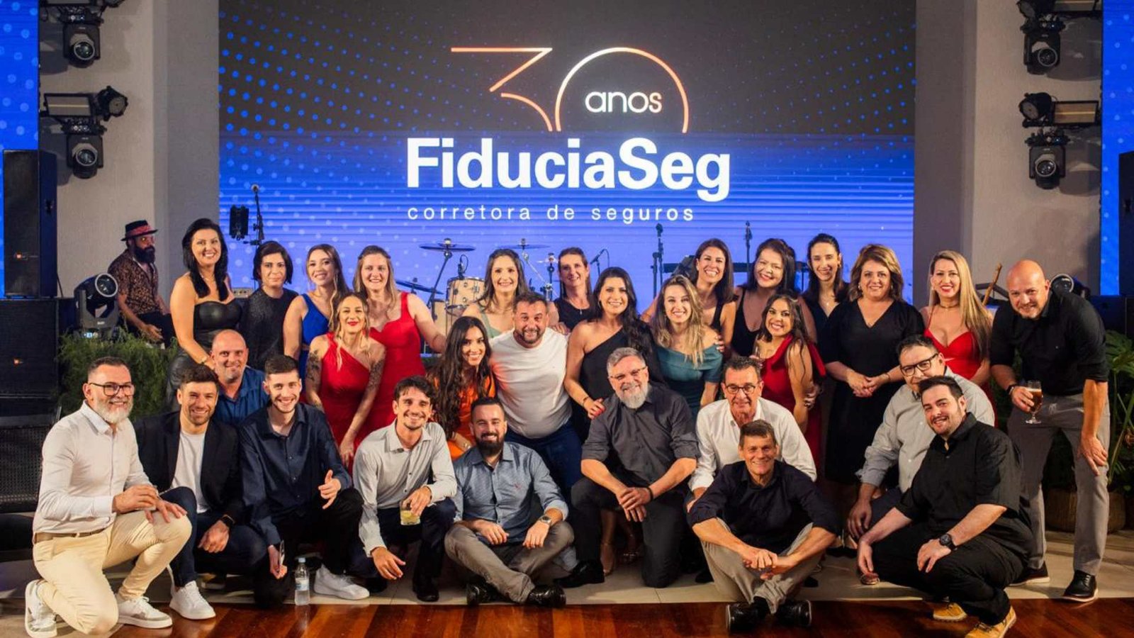 FiduciaSeg celebrando 30 anos no mercado