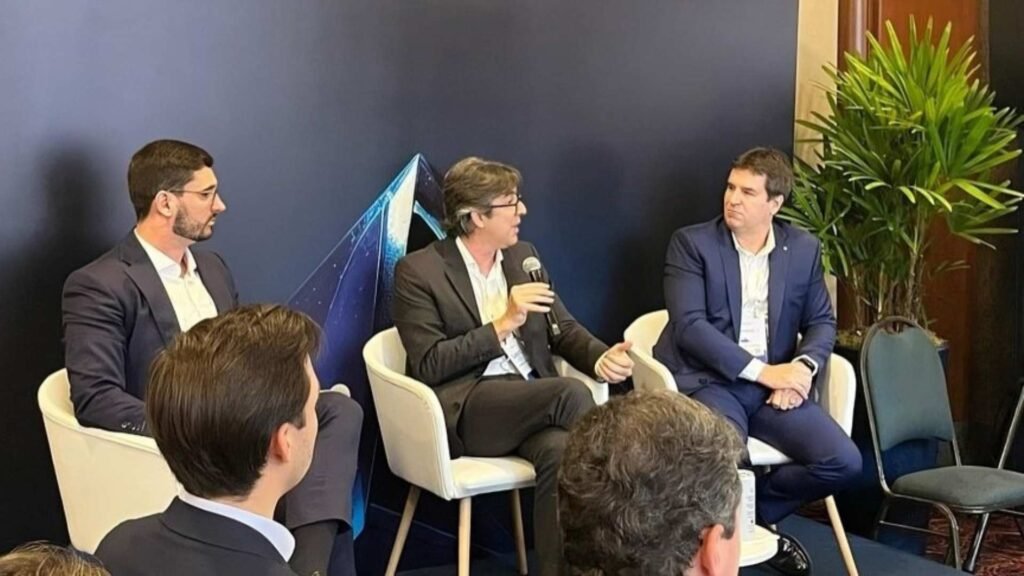 Da esquerda para a direita - Gabriel Escabin Alessandro Octaviani e Carlos Cortez