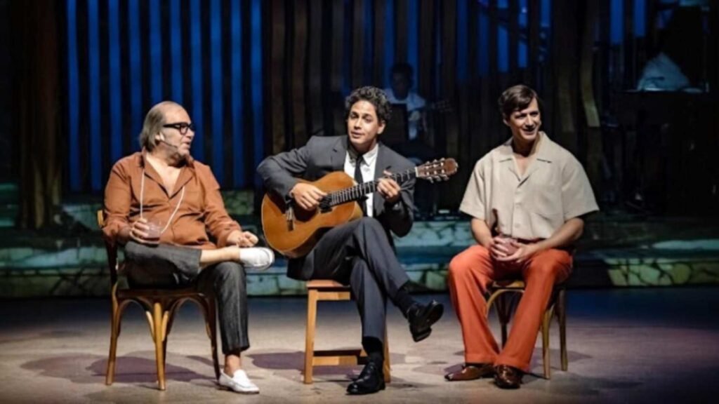 Cena de “Tom Jobim Musical” no Teatro Casa Grande (RJ)