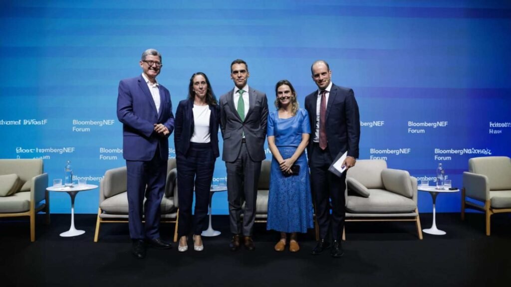 AXA no Brasil marcou presença no Bloomberg NEF Forum
